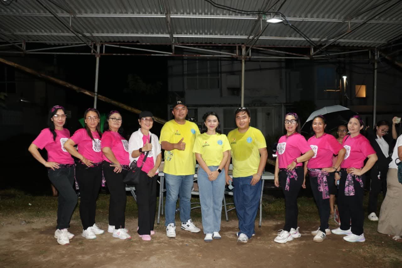 Foto kegiatan Minggu, 05 Juli 2026  Dokumentasi Lomba Line Dance yang dilaksanakan di Perumahan Kairagi Mas dalam rangka memeriahkan Pesta Pelindung dan HUT Paroki Kaiwatu Ke-7, dan diikuti oleh Kaum Ibu Katolik  Wilayah Rohani.