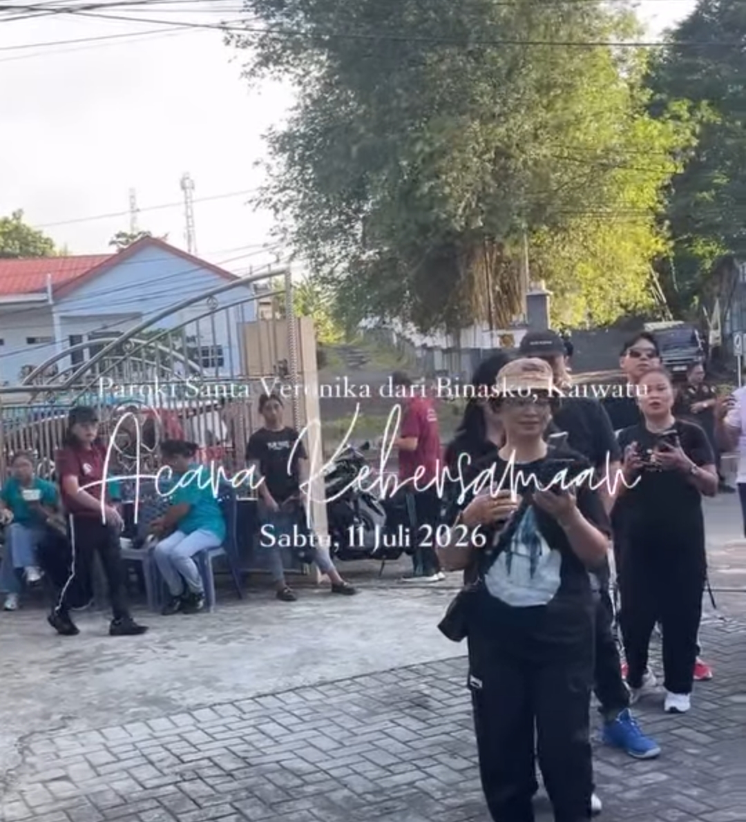 Foto kegiatan Acara Kebersamaan setelah Jalan Sehat Umat Paroki Kaiwatu, menyambut HUT Paroki Ke-7🎉
